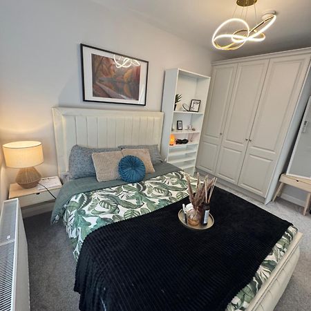 Modern Double & Single Room With Cozy Vibes Athy Esterno foto
