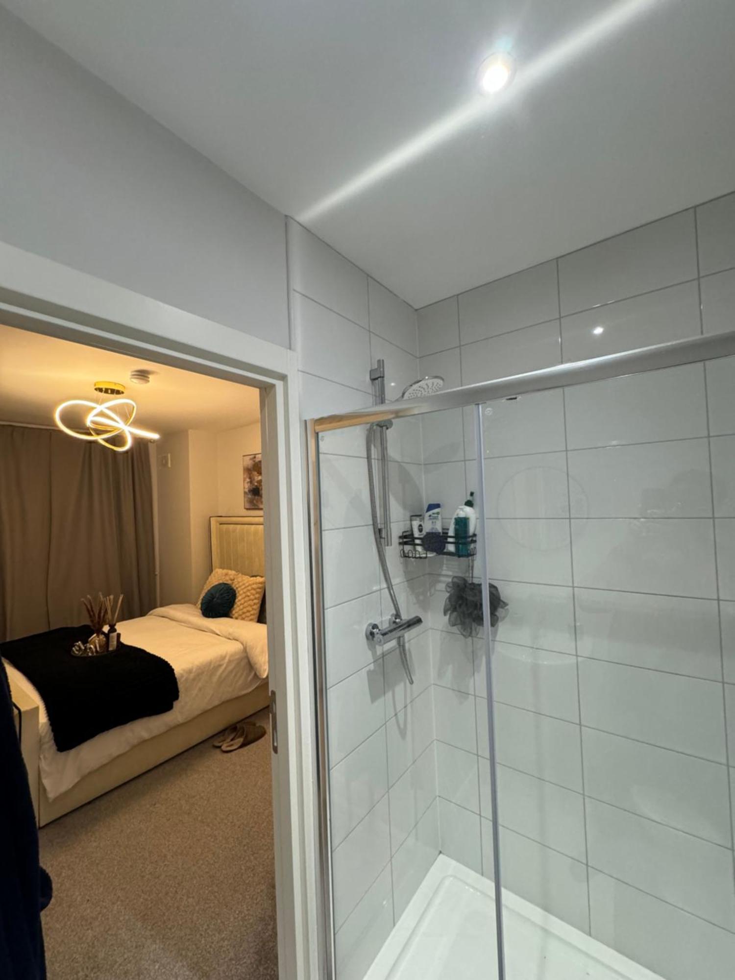 Modern Double & Single Room With Cozy Vibes Athy Esterno foto